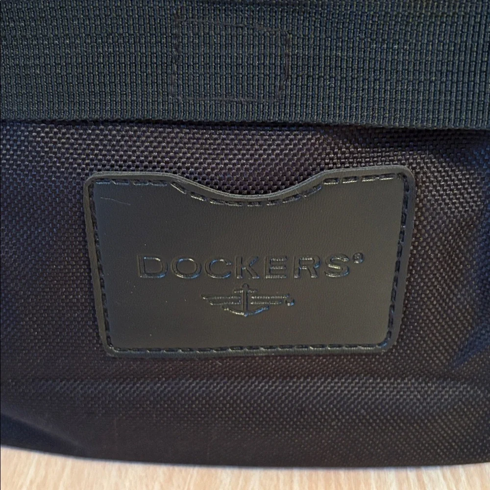 DOCKERS Carry On Travel Bag Luggage Black Messenger